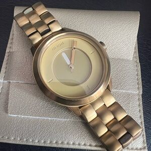 Nixon Brushed Gold Divvy Watch